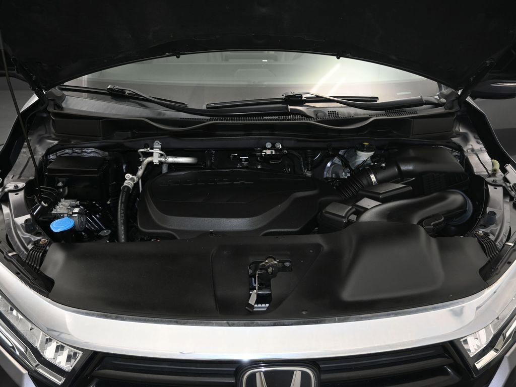 Used 2022 Honda Odyssey Touring image 13