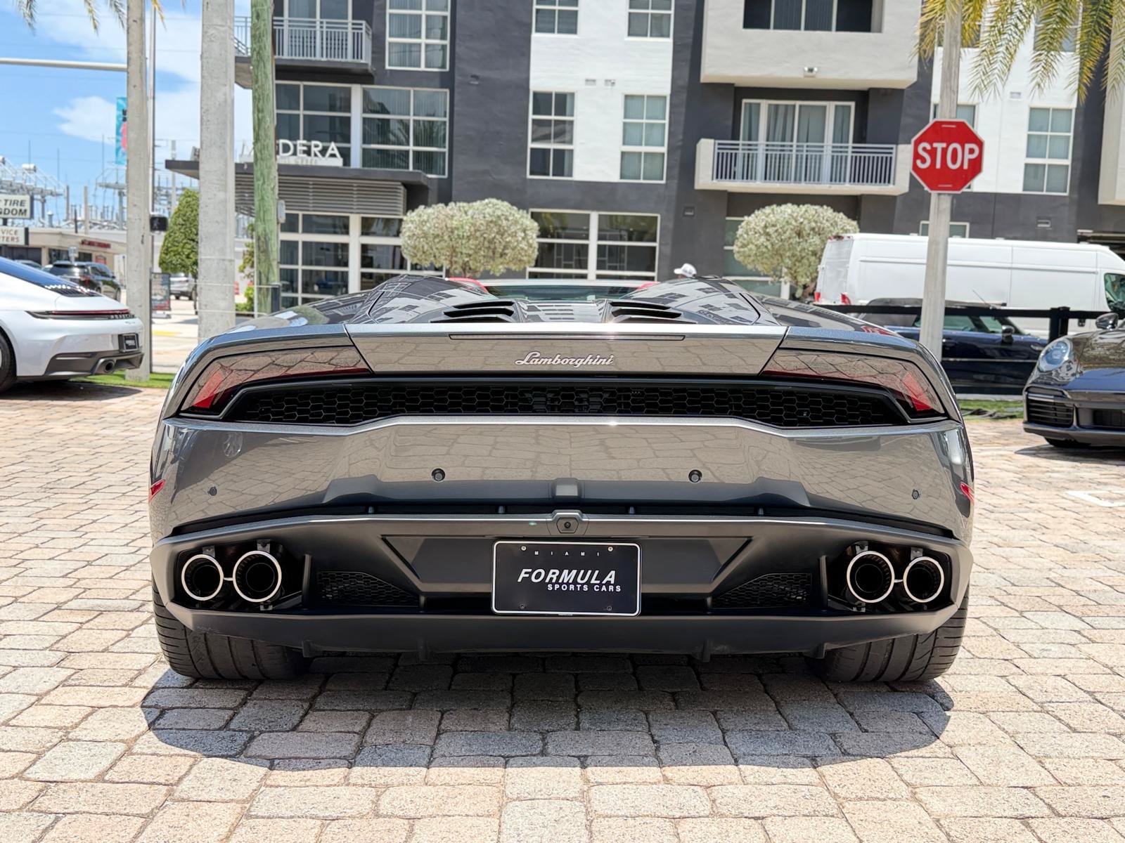 Used 2016 Lamborghini Huracan LP 610-4 AWD/4WD image 16