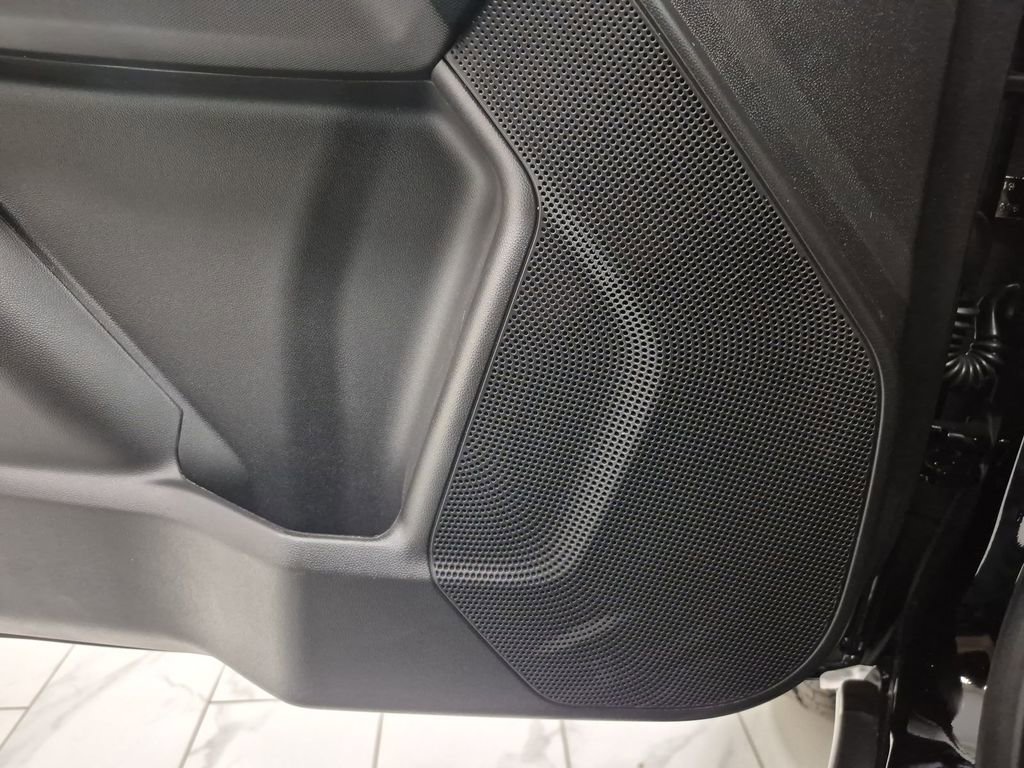 New 2026 GMC Canyon Elevation image 25