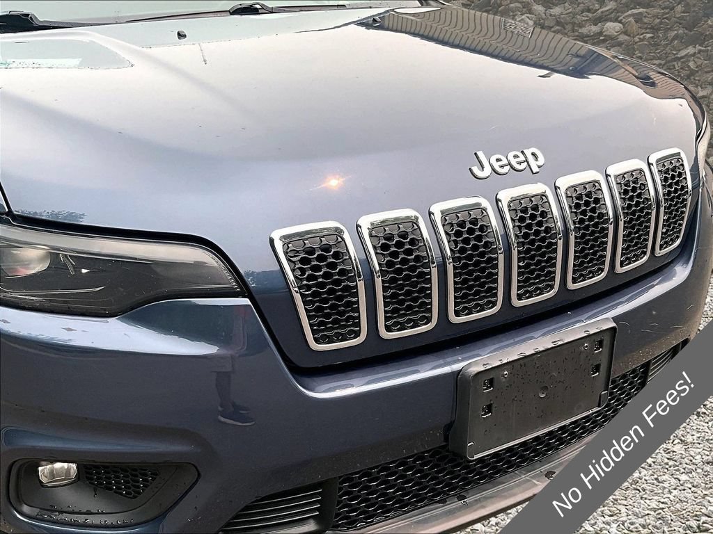 Used 2019 Jeep Cherokee Latitude w/ Cold Weather Group AWD/4WD image 26