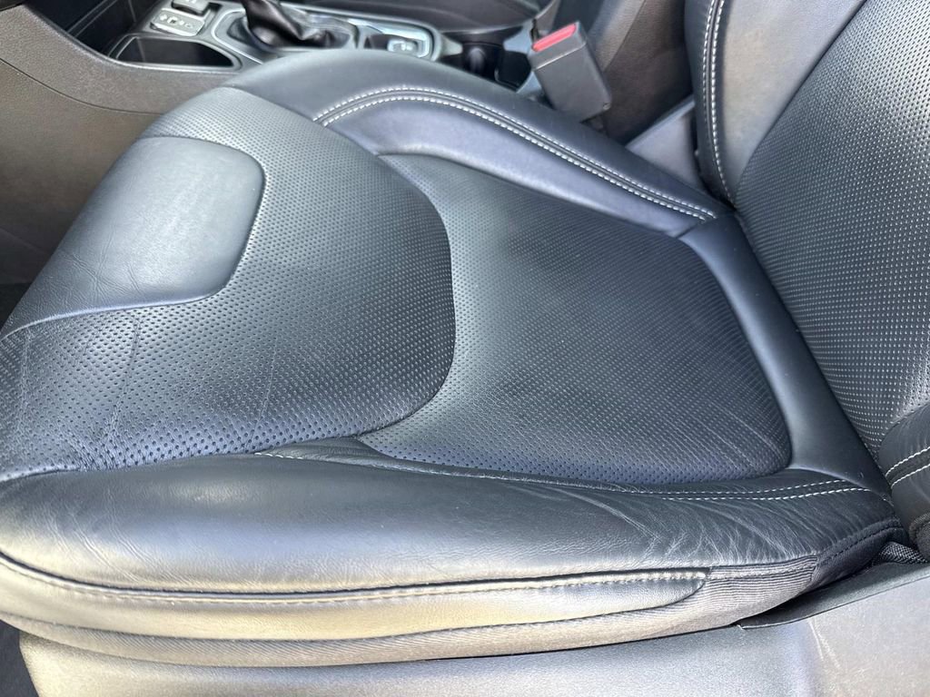 Used 2021 Jeep Cherokee Latitude Lux 80th Anniv w/ Quick Order Package 2YU 80th image 28