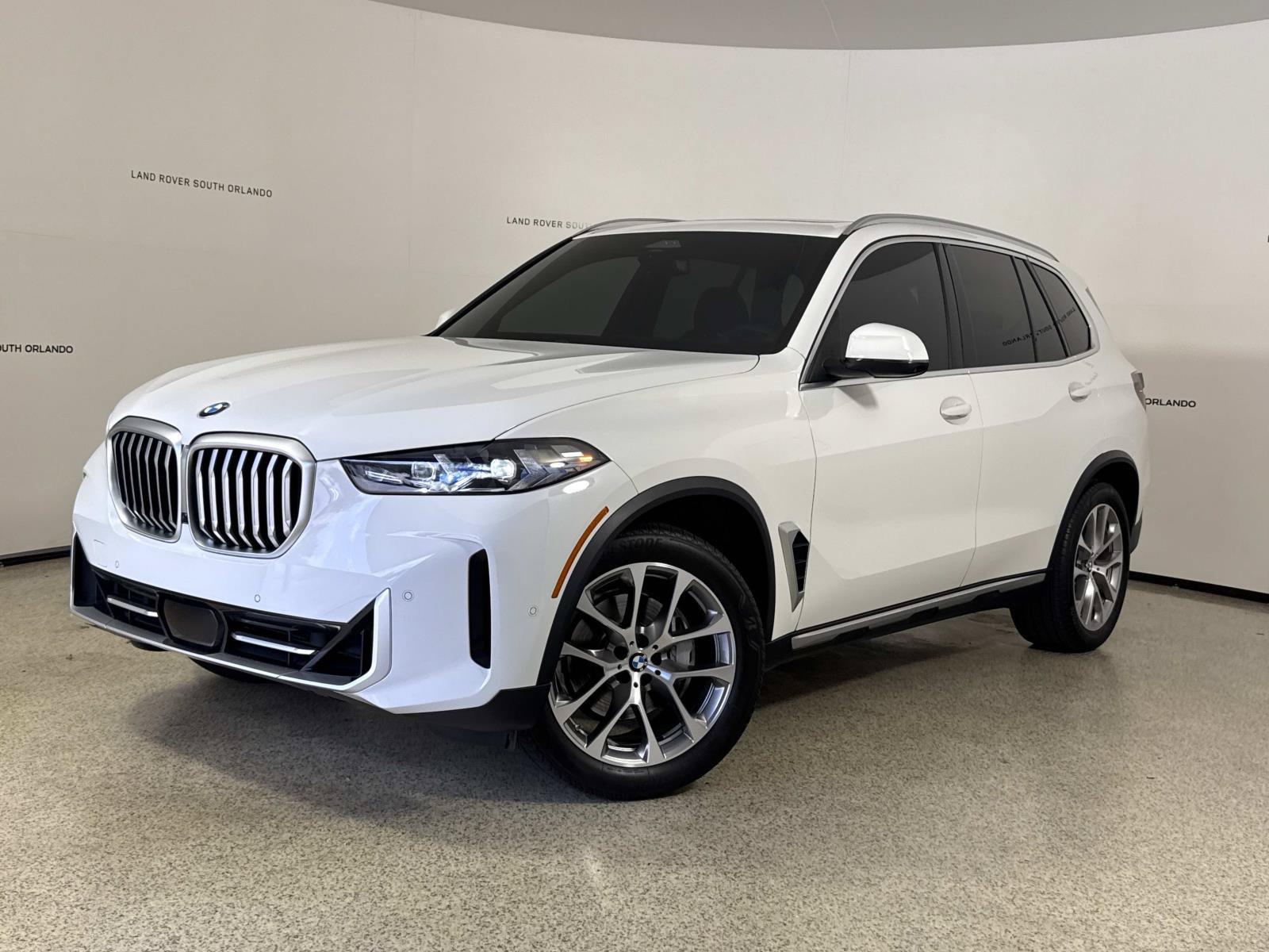 Used 2024 BMW X5 sDrive40i w/ Premium Package