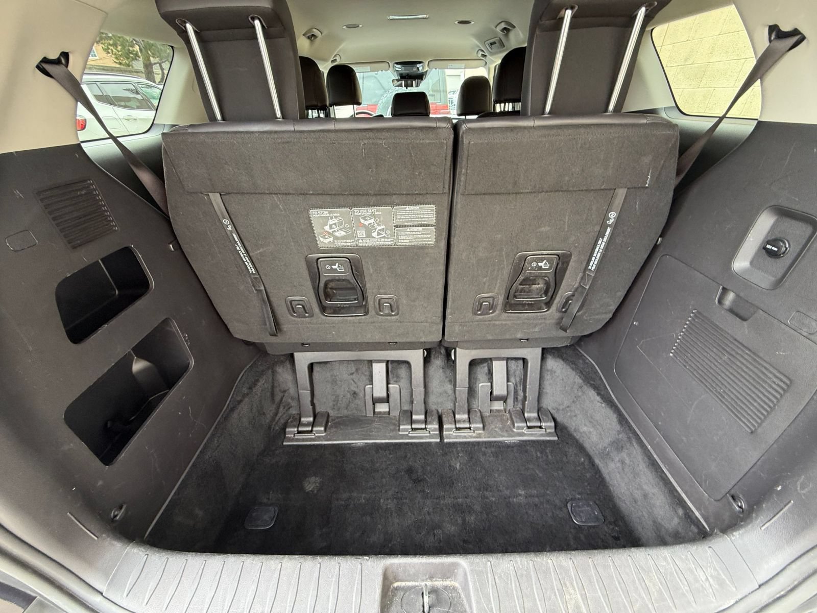 Used 2026 Kia Carnival FWD image 29