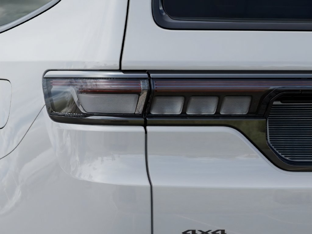 New 2026 Jeep Grand Wagoneer Summit AWD/4WD image 11