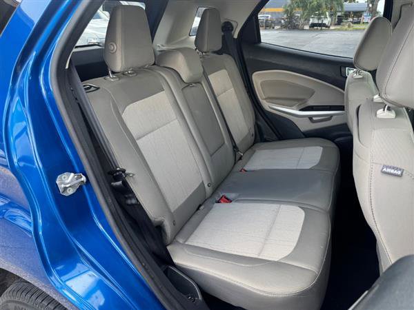 Used 2018 Ford EcoSport SE w/ SE Cold Weather Package AWD/4WD image 16
