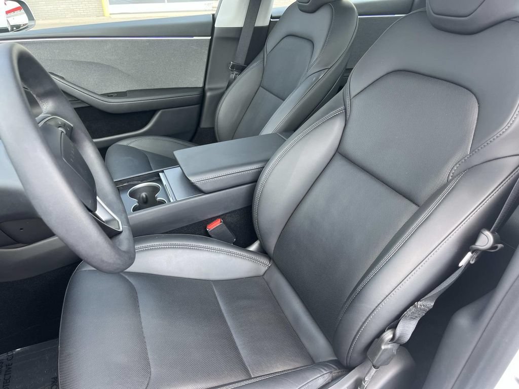 Used 2025 Tesla Model 3 Long Range RWD image 26