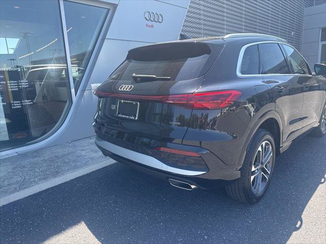 Used 2025 Audi Q5 Premium w/ Convenience Package AWD/4WD image 4