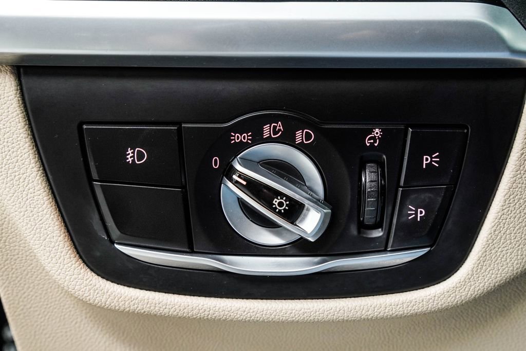 Used 2021 BMW X4 M40i image 43