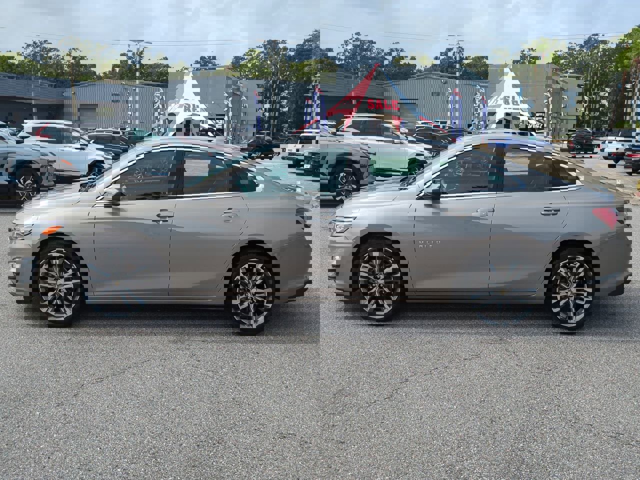 Used 2024 Chevrolet Malibu LT image 7