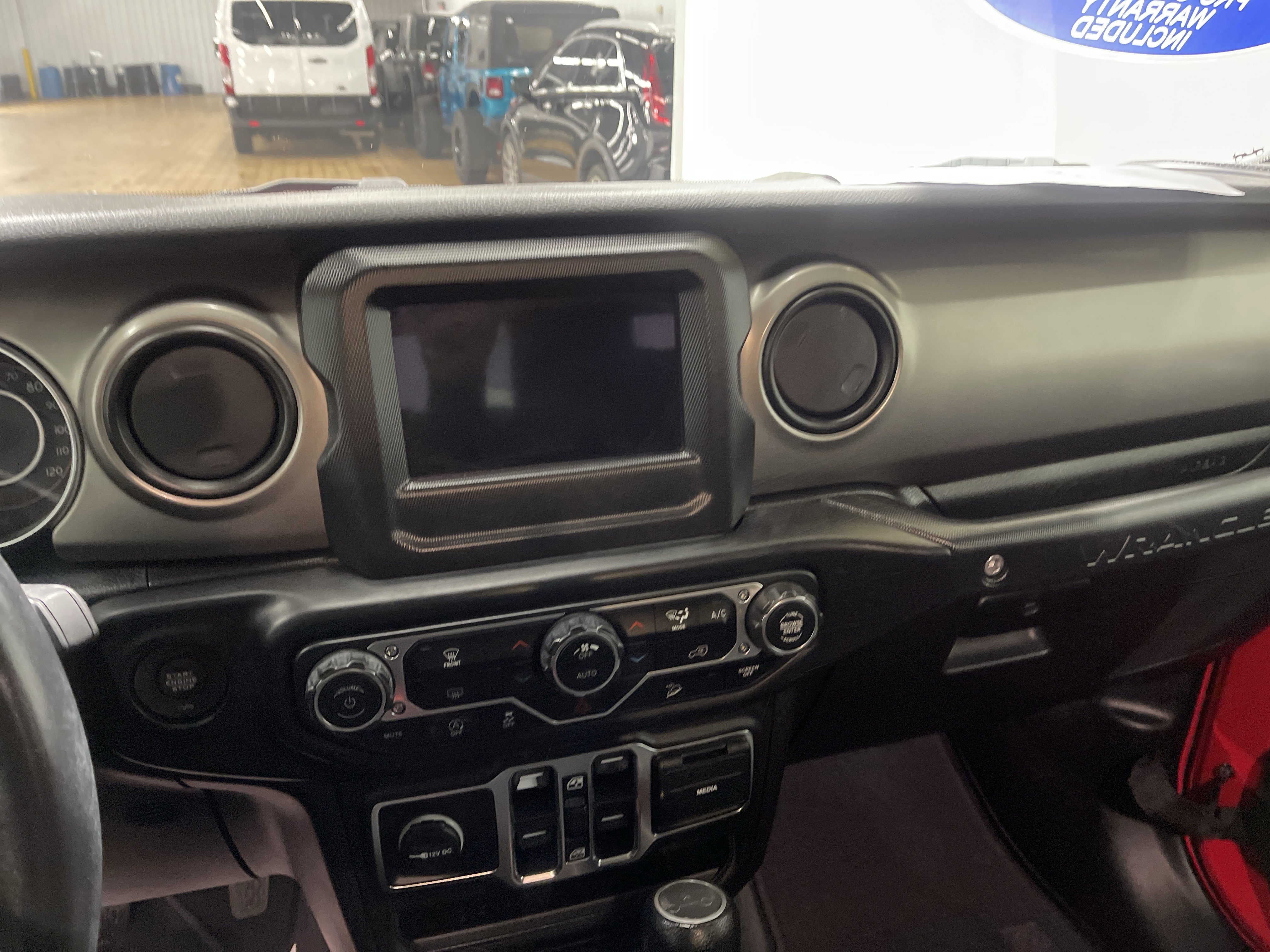 Used 2019 Jeep Wrangler Unlimited Sport S image 29