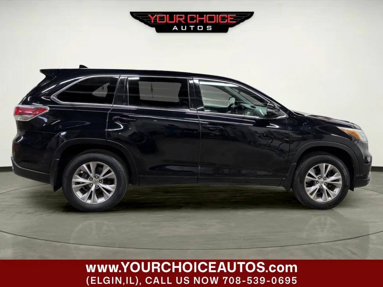 Used 2015 Toyota Highlander Plus AWD/4WD image 9