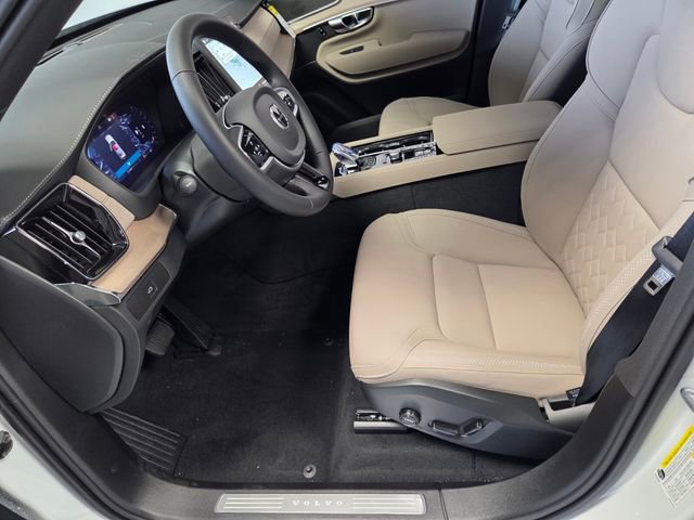 New 2026 Volvo XC90 B6 Plus AWD/4WD image 10