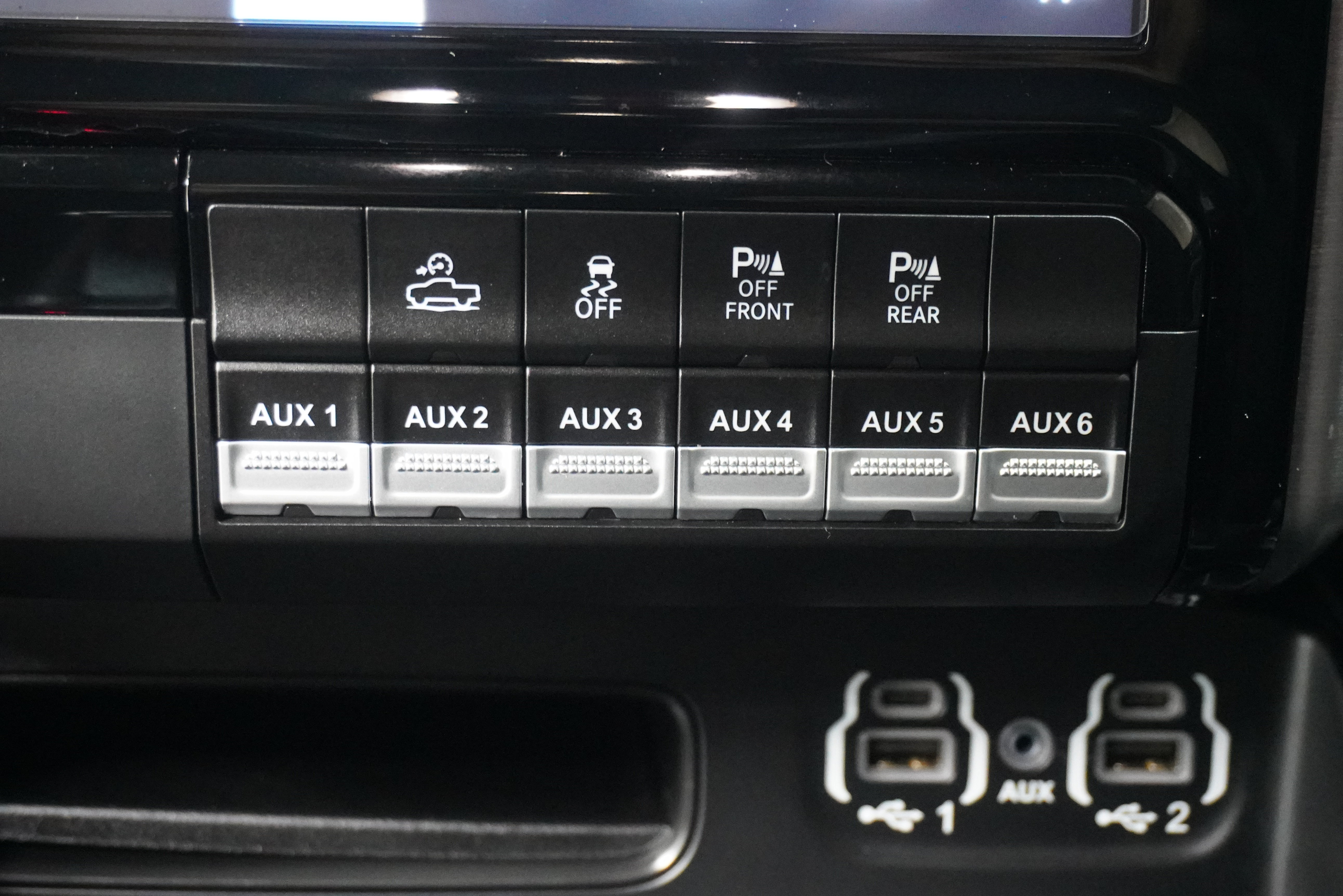 Used 2022 RAM 1500 TRX w/ TRX Level 1 Equipment Group AWD/4WD image 25