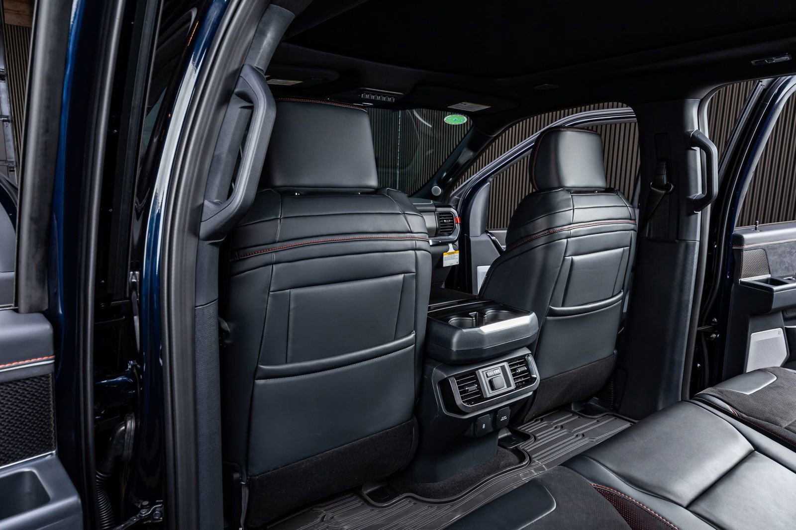 Used 2025 Ford F150 Raptor w/ Equipment Group 803A Raptor R image 34