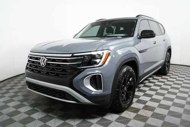 New 2026 Volkswagen Atlas Peak Edition AWD/4WD image 32