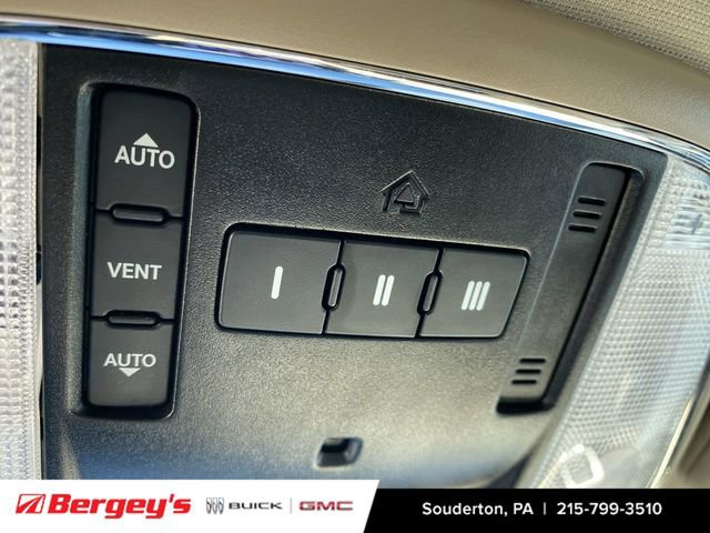 Used 2019 Jeep Grand Cherokee Limited AWD/4WD image 43