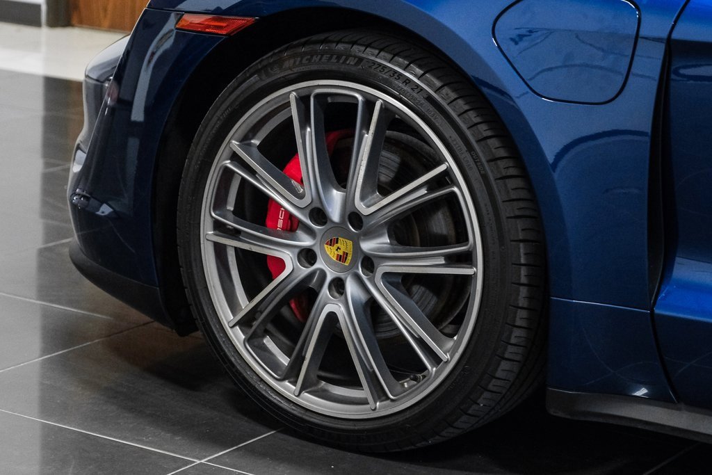 Used 2022 Porsche Taycan 4S image 49