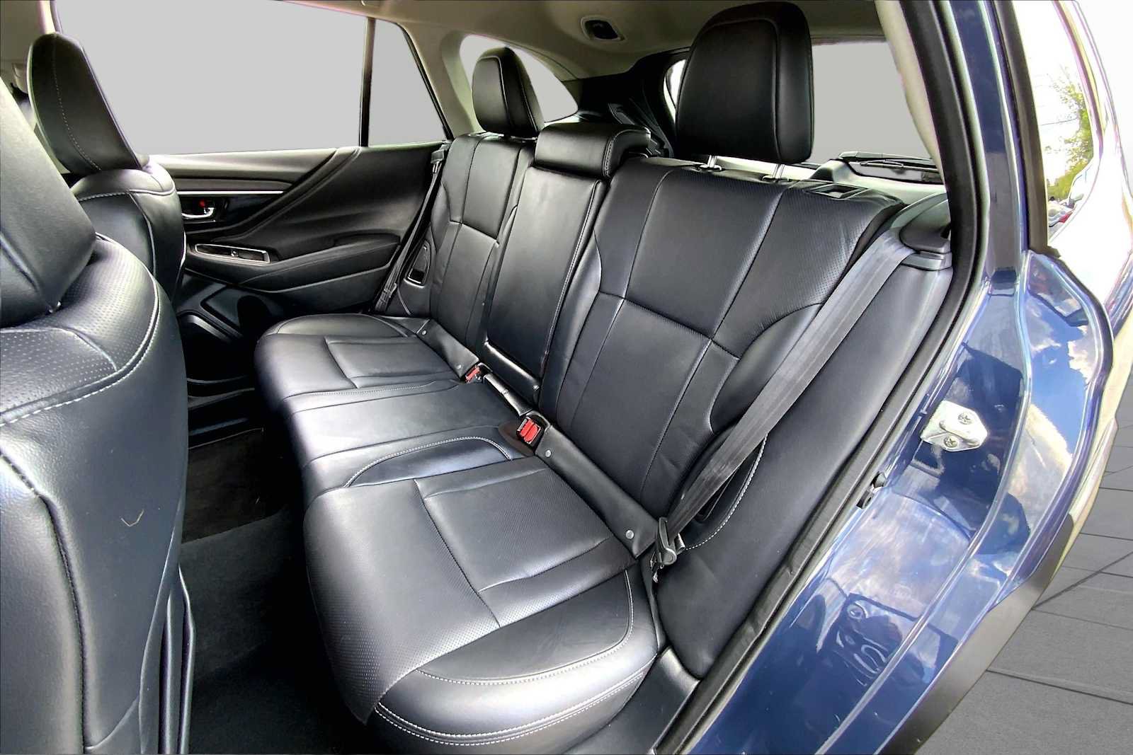 Certified 2024 Subaru Outback Limited AWD/4WD image 21