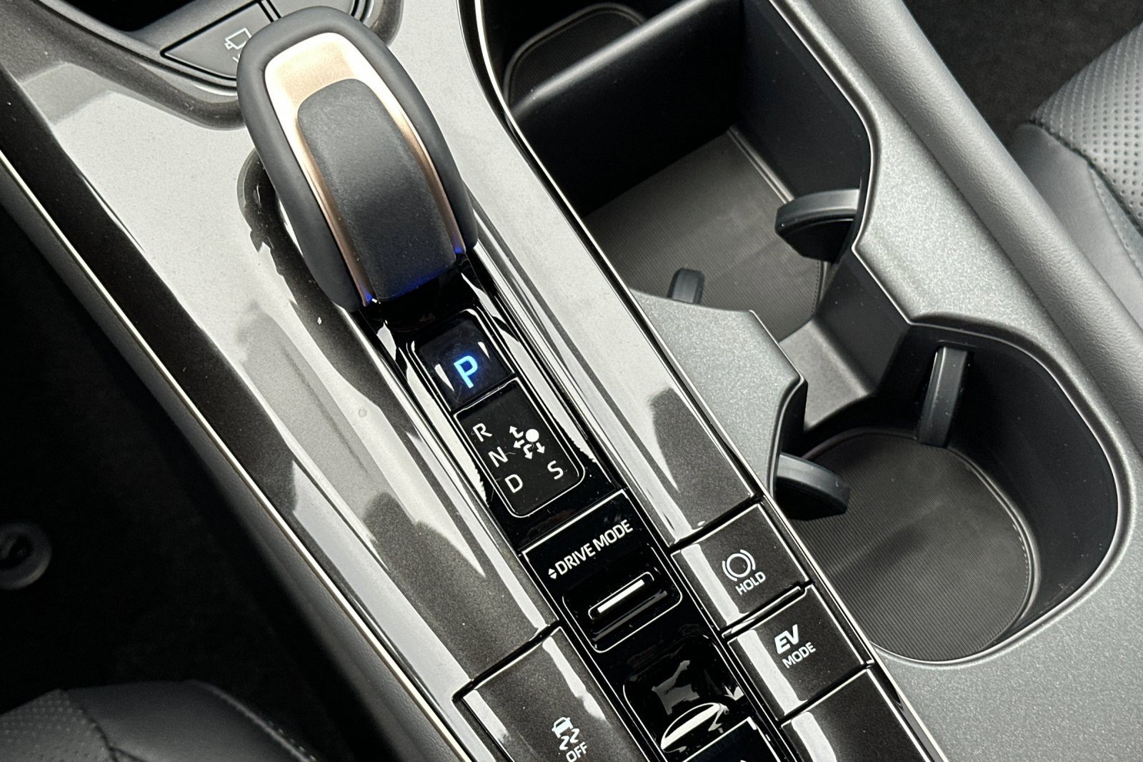 New 2026 Toyota Crown Signia image 23