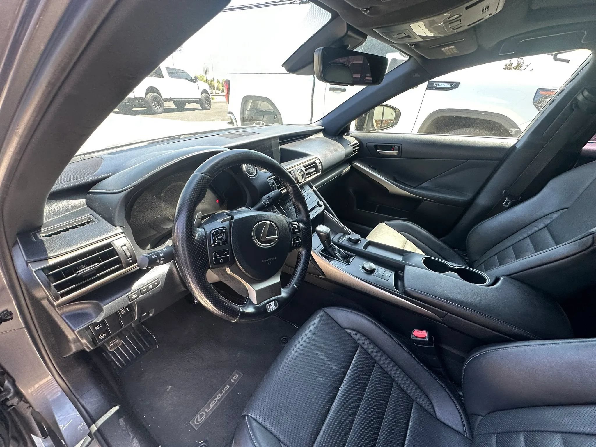 Used 2017 Lexus IS 200t F Sport w/ F Sport Package RWD image 21
