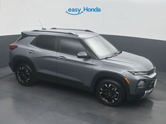 Used 2021 Chevrolet TrailBlazer LT w/ Convenience Package FWD image 19