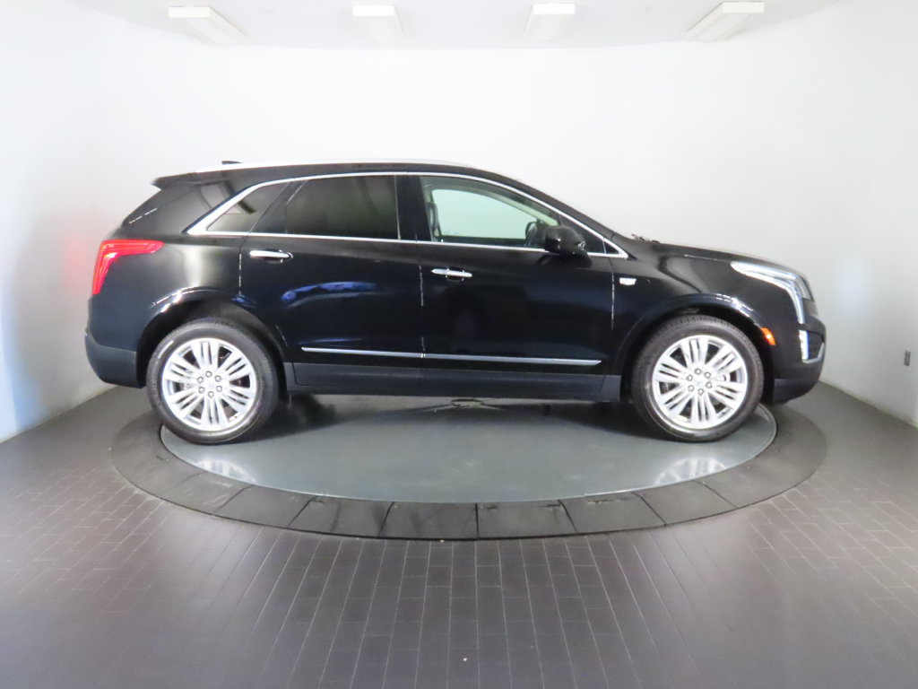 Used 2018 Cadillac XT5 Premium Luxury AWD/4WD image 8