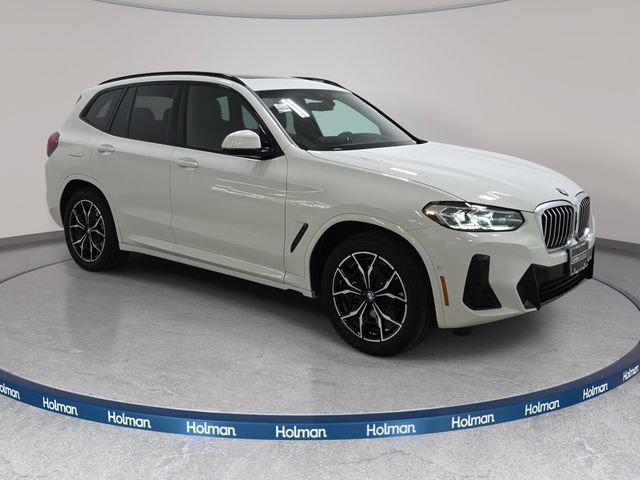 Certified 2024 BMW X3 xDrive30i w/ Premium Package AWD/4WD image 3