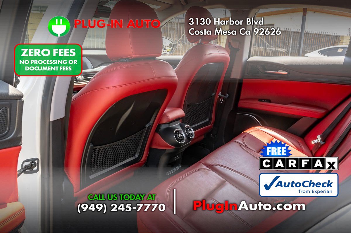 Used 2019 Alfa Romeo Stelvio RWD image 3