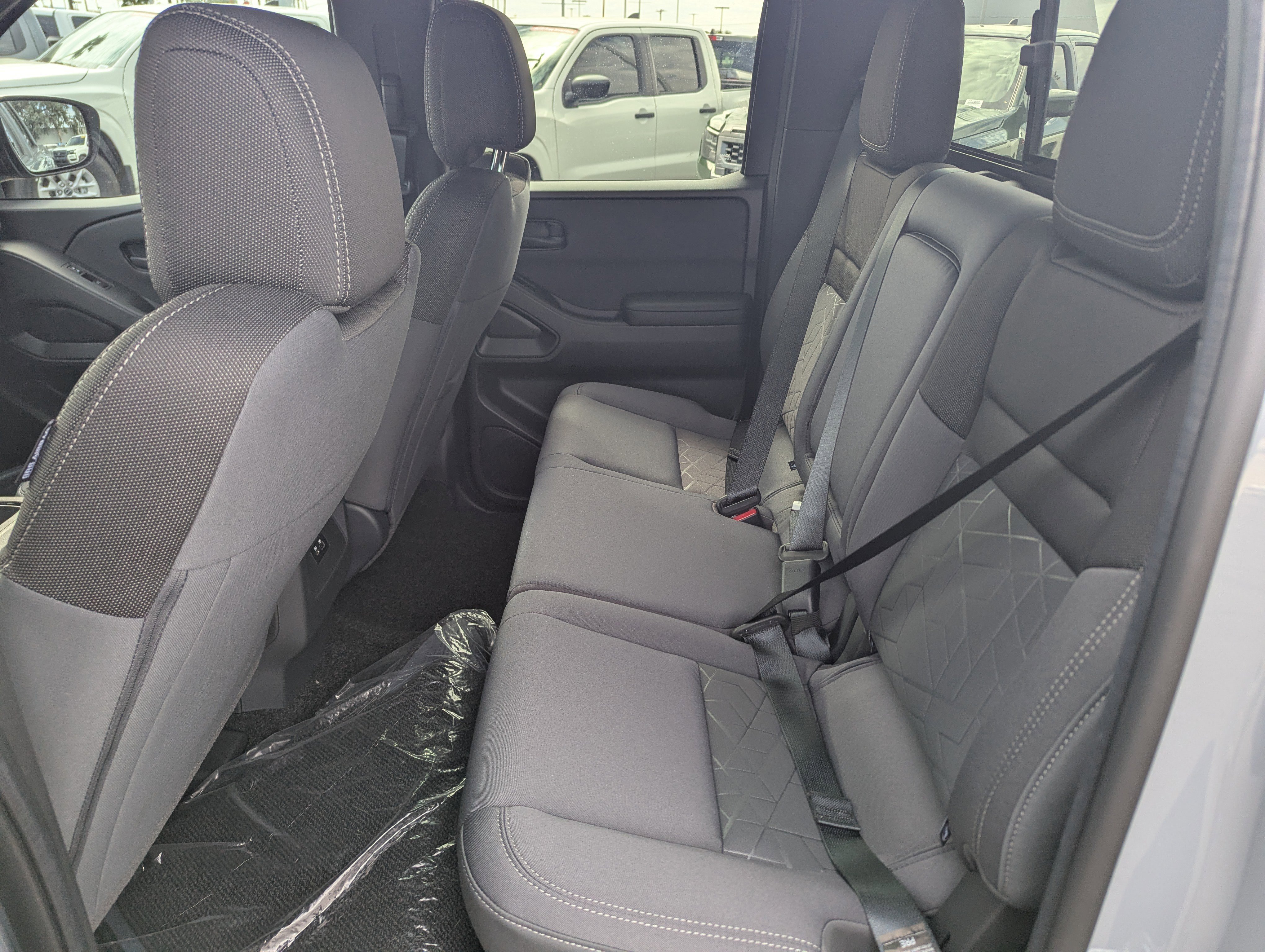 New 2026 Nissan Frontier SV image 9