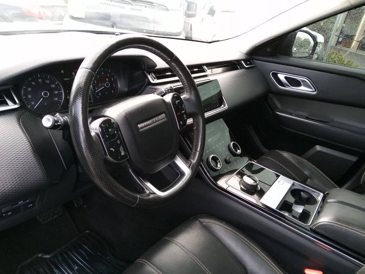 Used 2018 Land Rover Range Rover Velar S AWD/4WD image 39