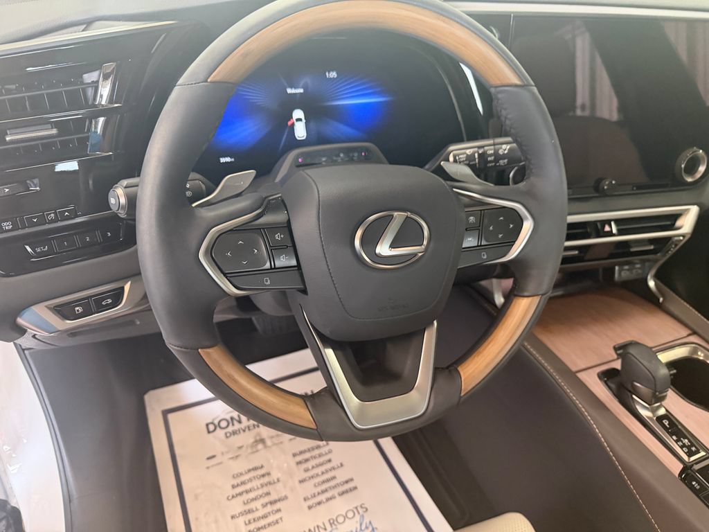 Used 2026 Lexus RX 350 AWD w/ Convenience Package image 12