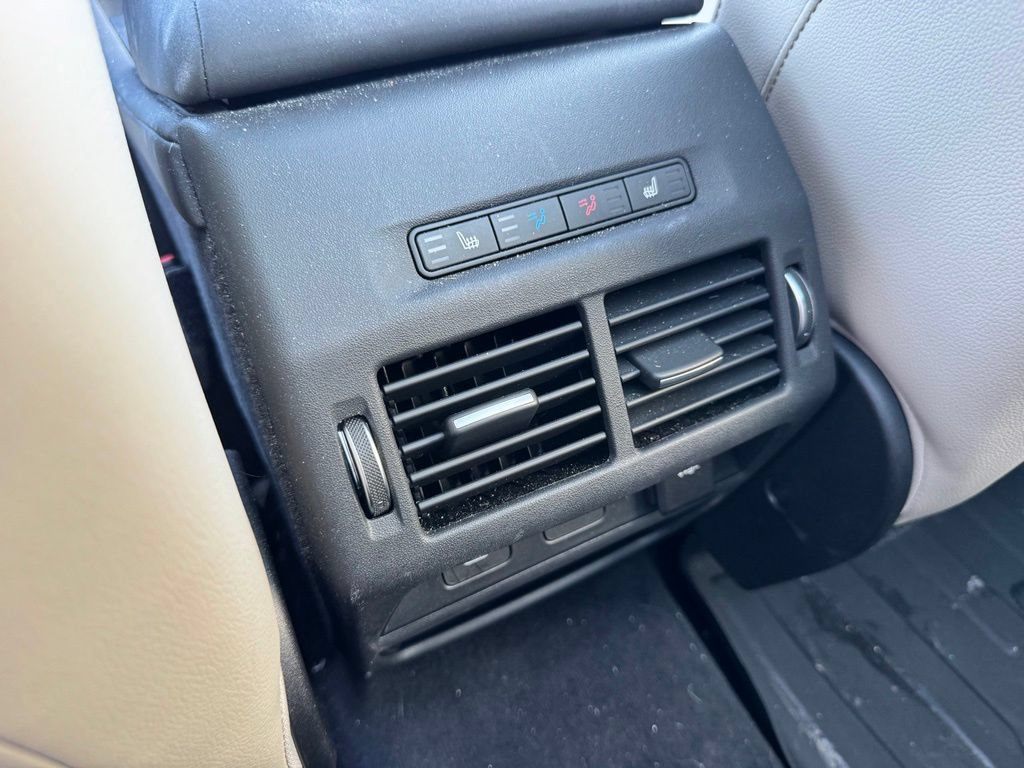 Used 2024 Land Rover Discovery Sport S AWD/4WD image 17