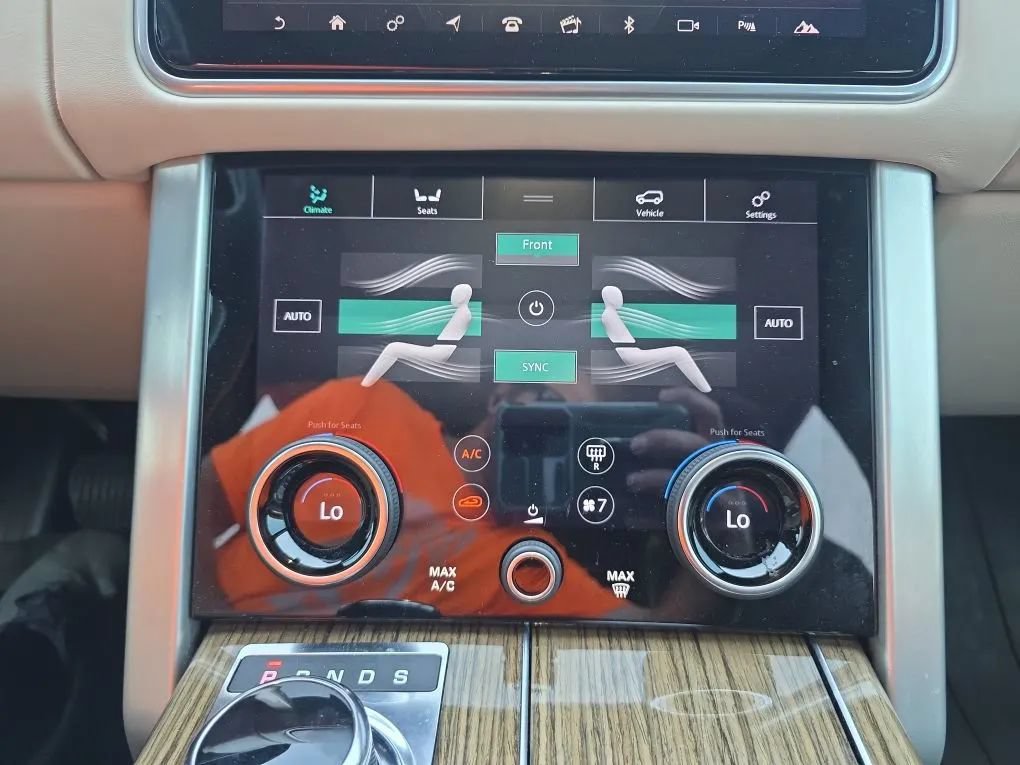 Used 2019 Land Rover Range Rover HSE AWD/4WD image 35