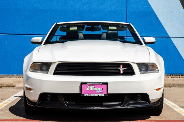 Used 2012 Ford Mustang GT Premium w/ Electronics Pkg RWD image 13