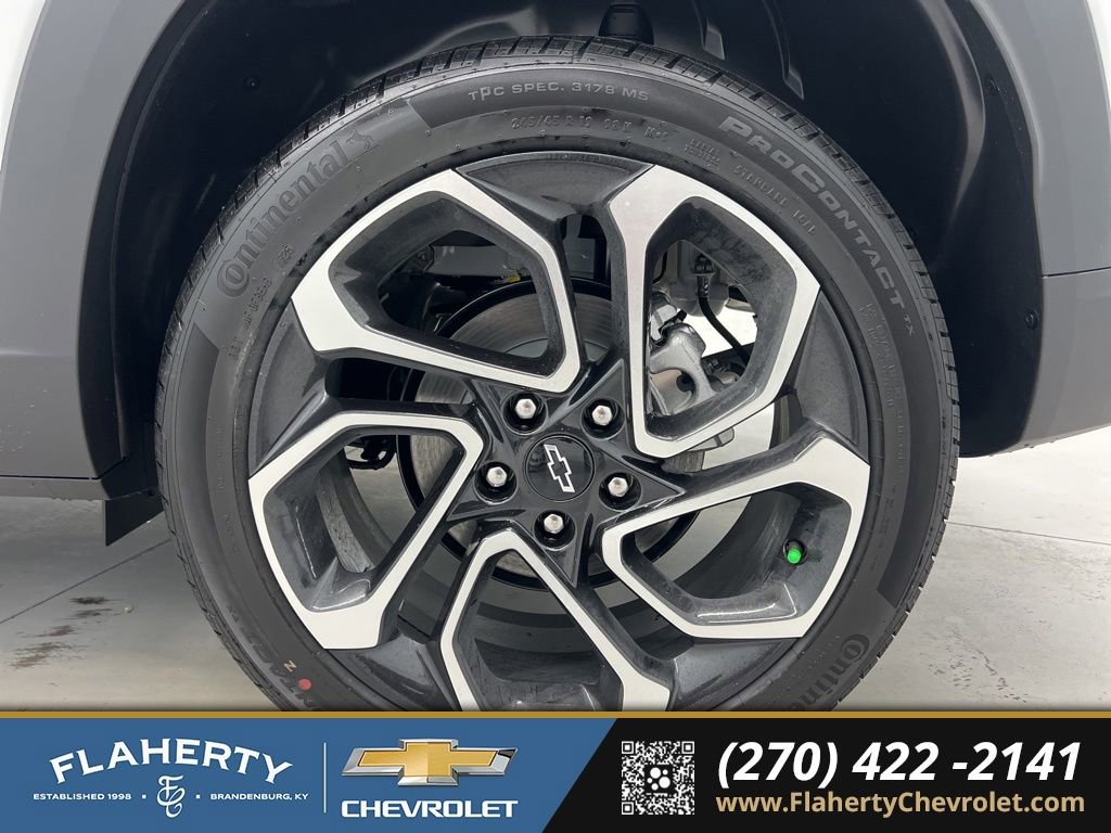 New 2026 Chevrolet Trax RS w/ Driver Confidence Package image 19