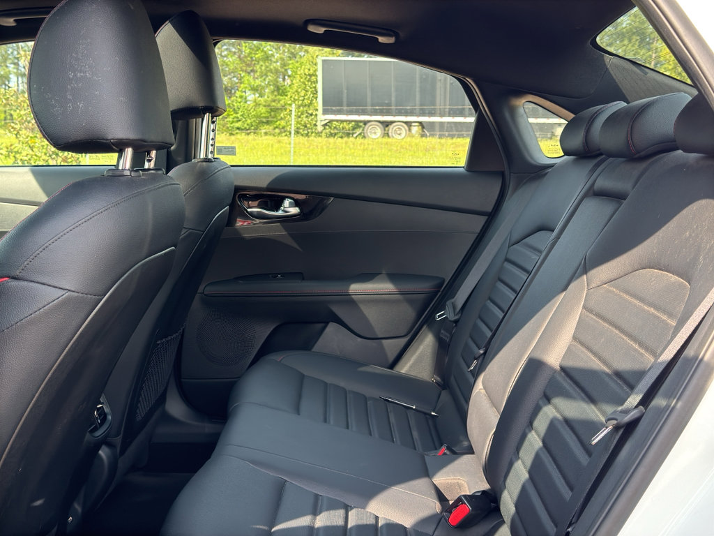 Used 2023 Kia Forte GT w/ GT2 Package image 15