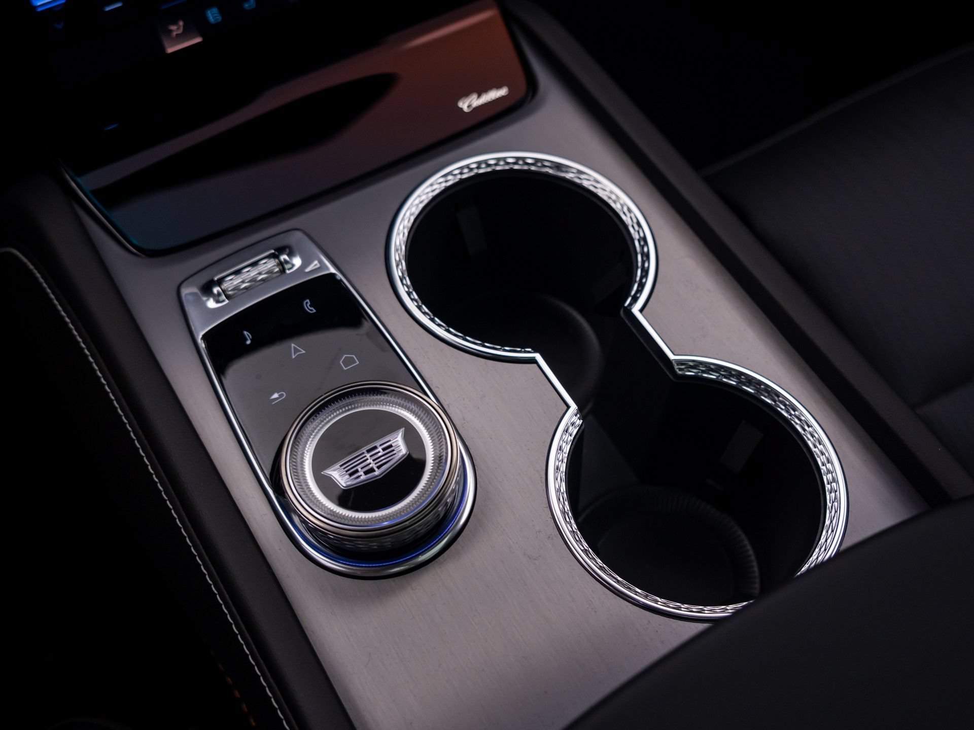 New 2027 Cadillac Vistiq Sport AWD/4WD image 28