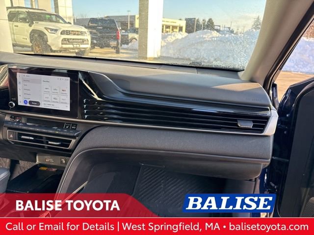 Used 2025 Toyota Camry LE image 34