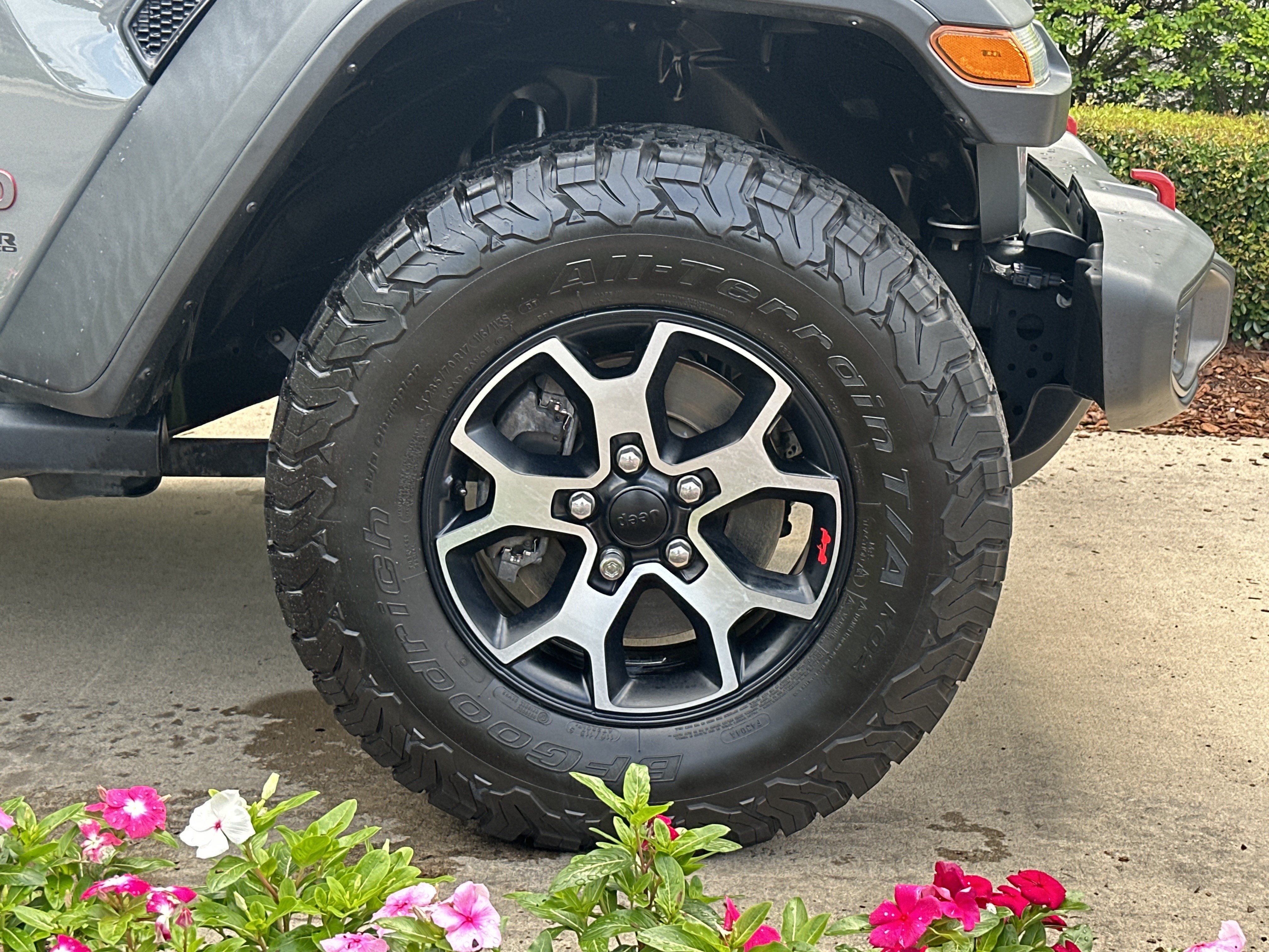 Used 2021 Jeep Wrangler Unlimited Rubicon AWD/4WD image 11