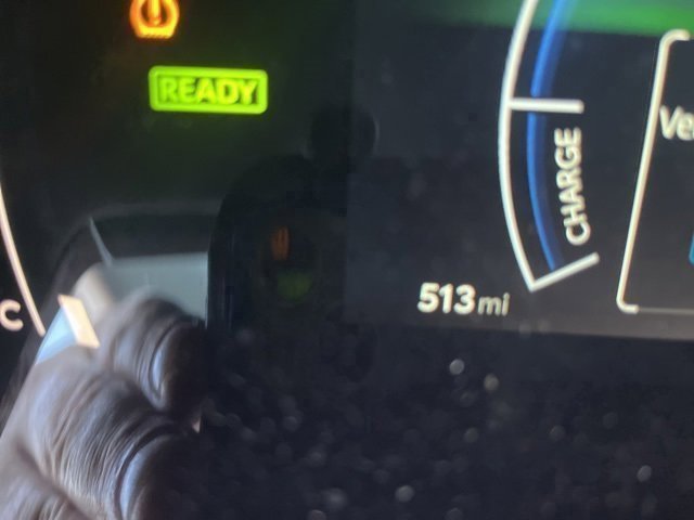 Used 2025 Toyota Camry SE image 15