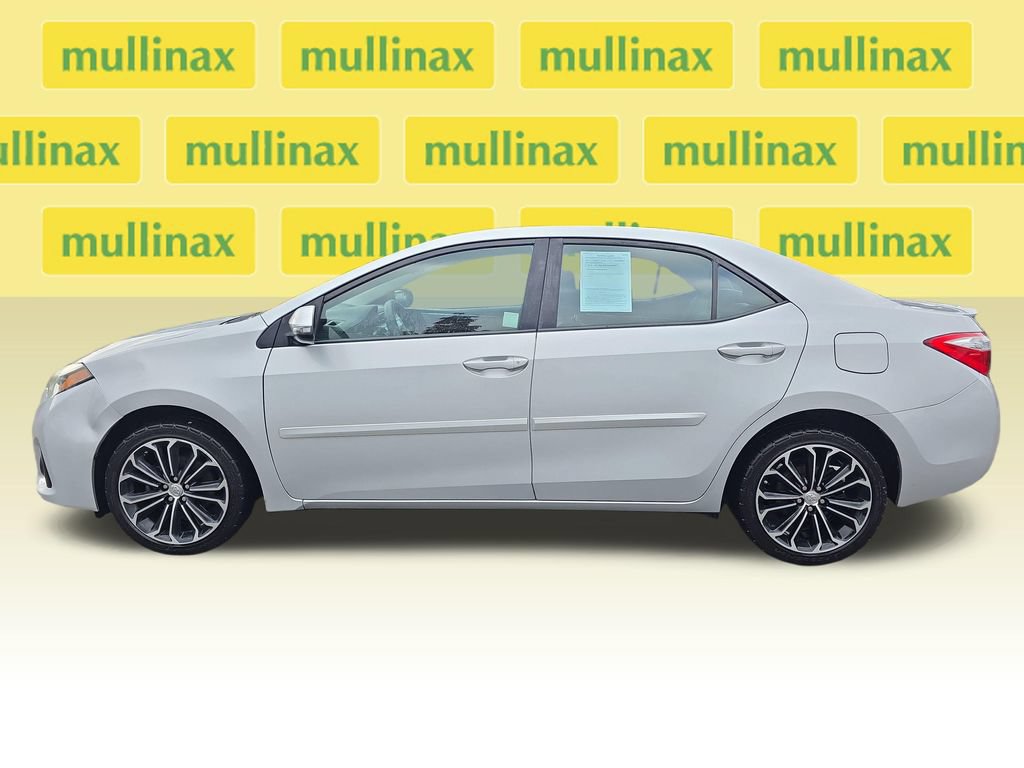 Used 2014 Toyota Corolla S Premium FWD image 11
