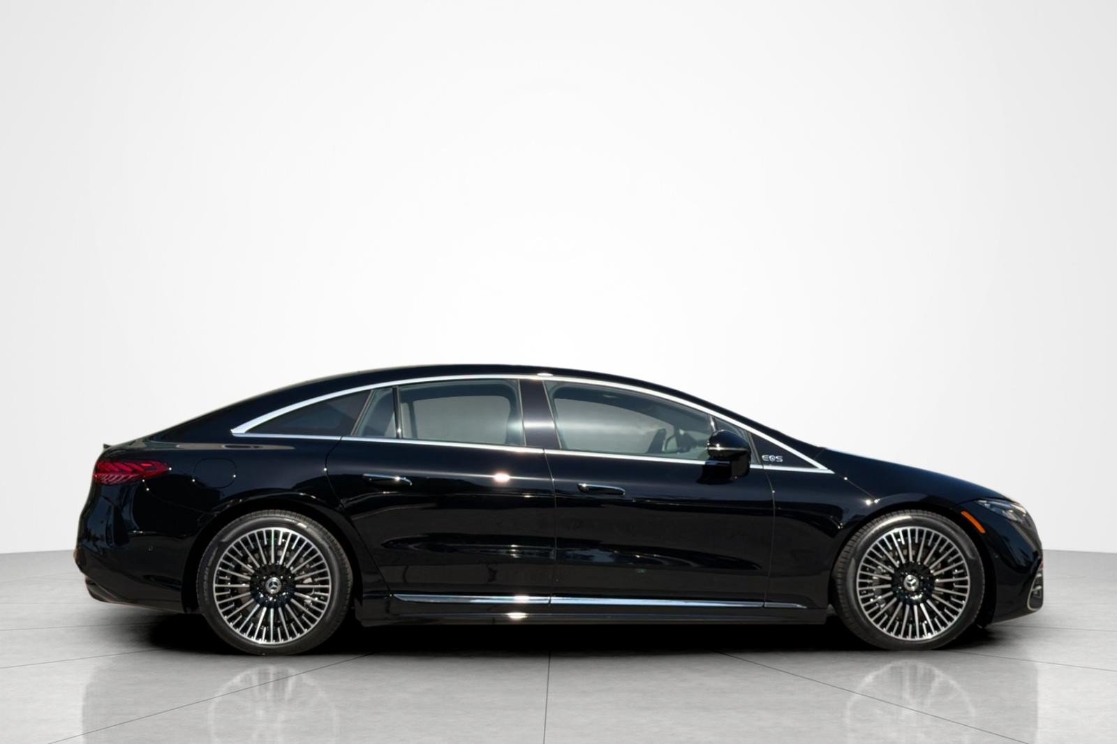 New 2026 Mercedes-Benz EQS 450+ 4MATIC Sedan image 6