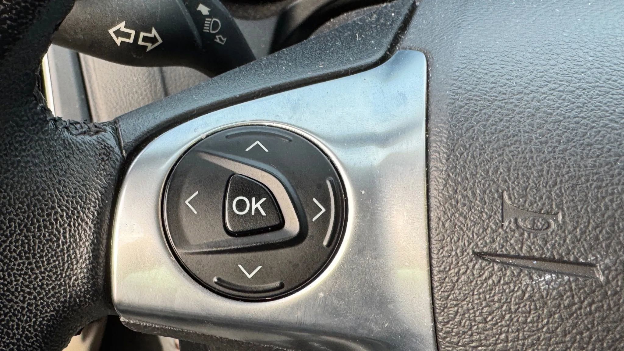 Used 2016 Ford Focus Electric Hatchback w/ Exterior Protection Package image 25