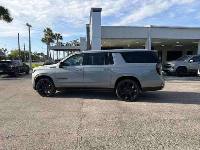 New 2026 Chevrolet Suburban High Country image 5