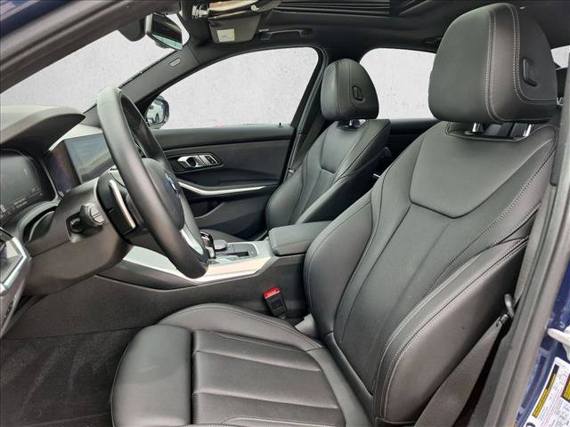 Certified 2022 BMW 330i Sedan w/ Premium Package RWD image 17