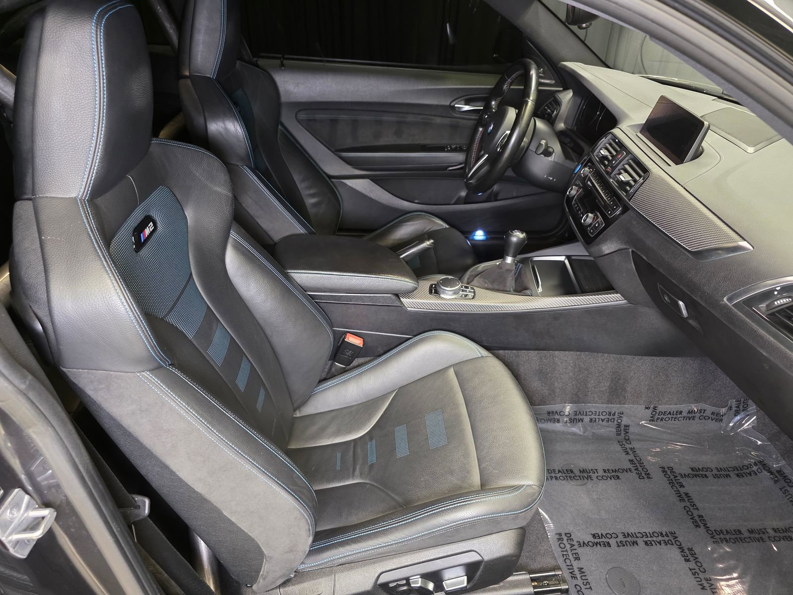 Used 2018 BMW M2 RWD image 2