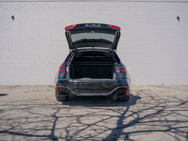 Certified 2023 Audi RS 6 w/ Carbon Optic Package AWD/4WD image 14