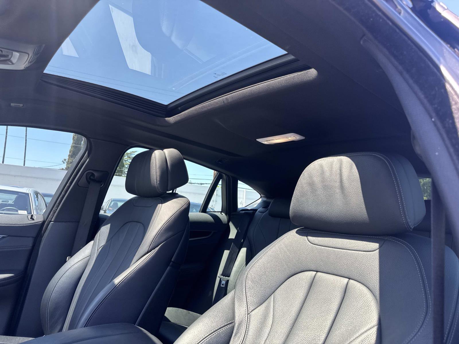 Used 2018 BMW X6 sDrive35i image 16