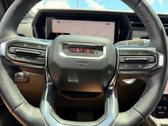 Used 2026 GMC Terrain Elevation w/ Elevation Premium Package AWD/4WD image 16