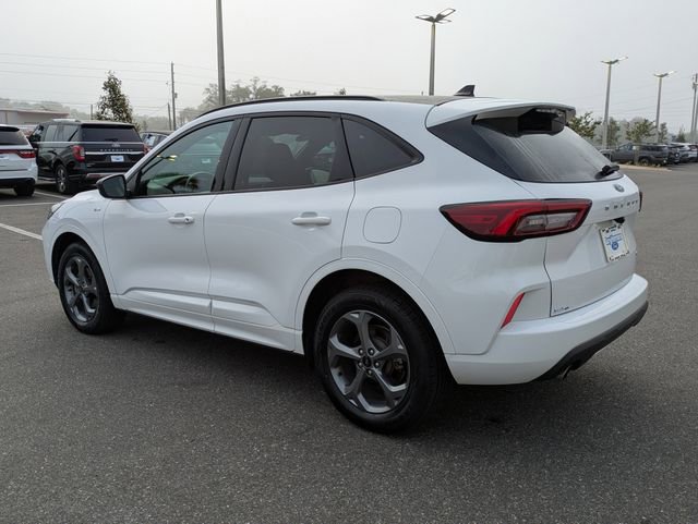 Used 2023 Ford Escape ST-Line AWD/4WD image 6